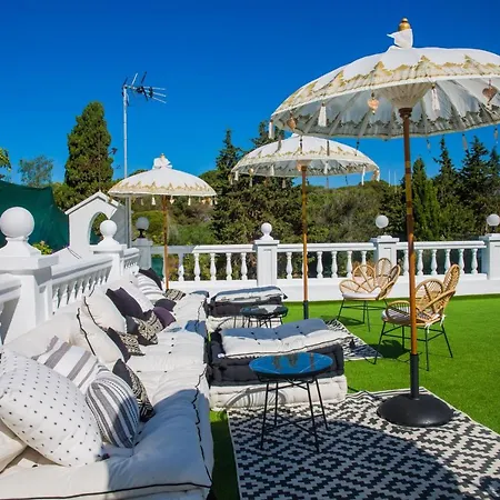 Gatsby Apartment *